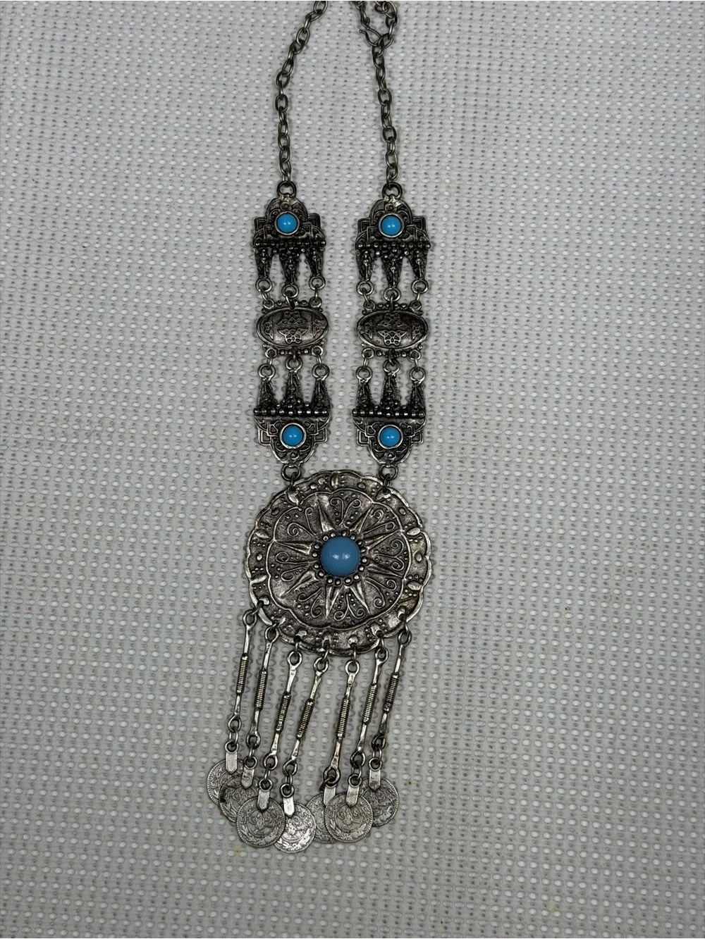 Faux Turquoise Silver-Tone Boho Medallion Native American inspired Bold Necklace
